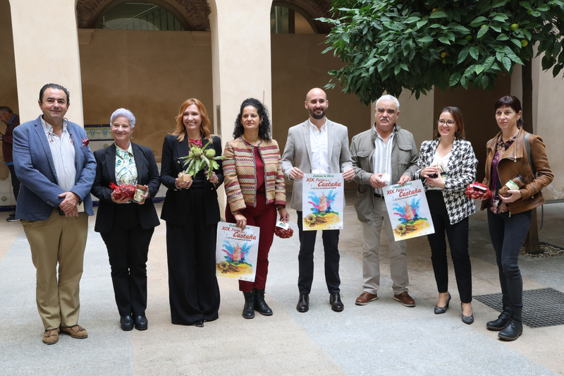 Presentada la XIX edición de la Feria de la Castaña de Cabeza la Vaca en Diputación