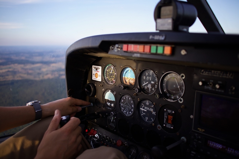 ¿Peligro en el Aire? El Impacto del Aumento de Interferencias GPS en la Aviación