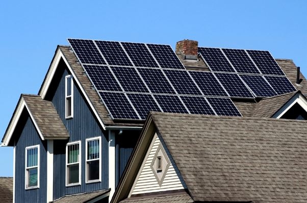 ¿Son las placas solares la mejor opción para ahorrar en tu factura eléctrica?