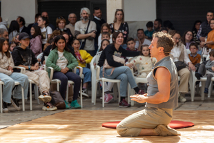 Regresa `Leones en Escena´,el festival de artes vivas que inundará de teatro, circo y danza contemporánea la Sierra de Huelva y la comarca de Tentudía