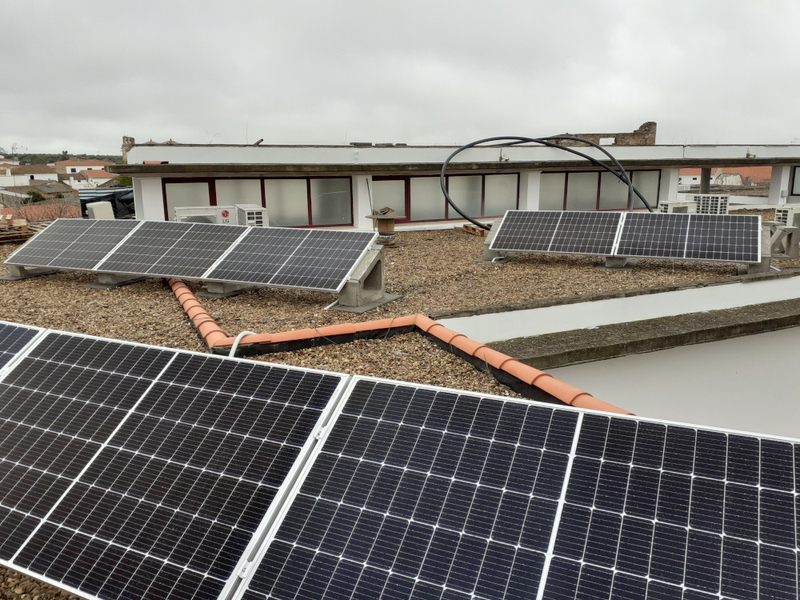 Los edificios del CID y CPEI de Fregenal de la Sierra contarán con instalación fotovoltaica para autoconsumo