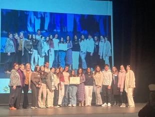 El IES Alba Plata de Fuente de Cantos premio Incorporación del APS al Proyecto Educativo de Centro