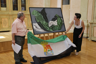 La Asociación Cultural Extremeña Zurbarán de Badalona reconoce a Raquel del Puerto como `Extremeña del Año´